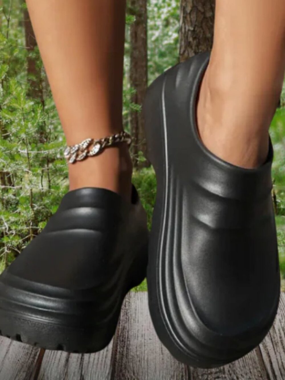 Waterproof Slip On Clogs black s8ze 8